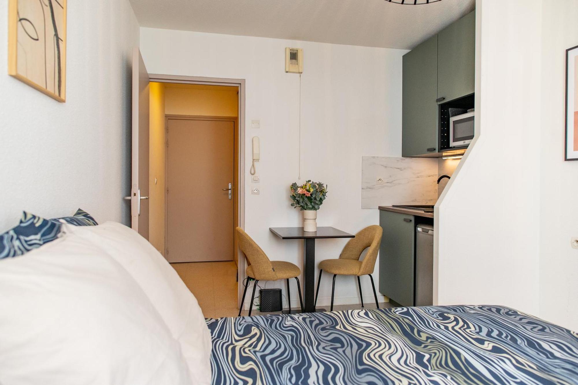Villeurbanne Centre Appartement Meuble Bagian luar foto