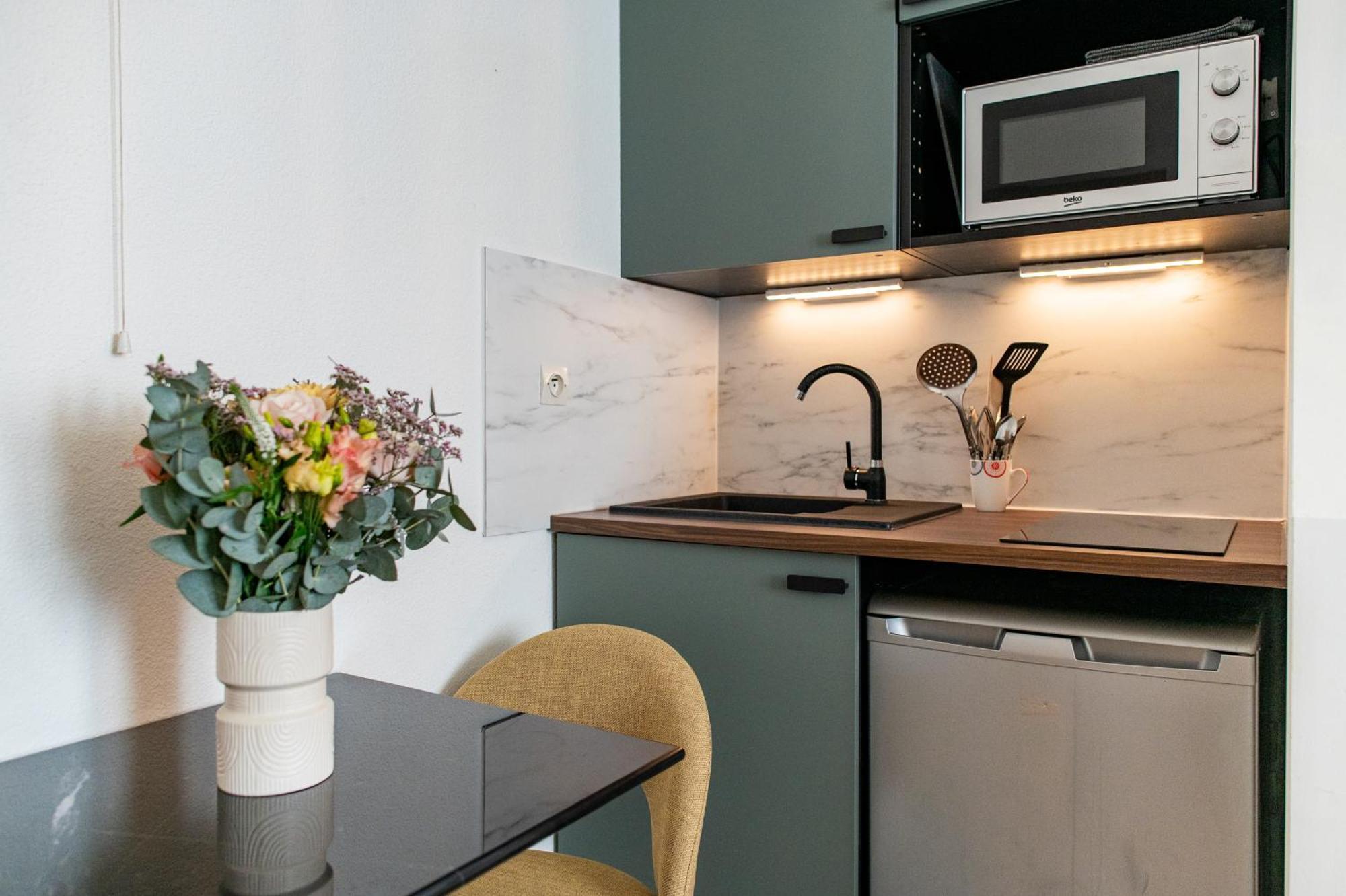 Villeurbanne Centre Appartement Meuble Bagian luar foto